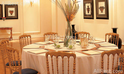 King George Palace 23